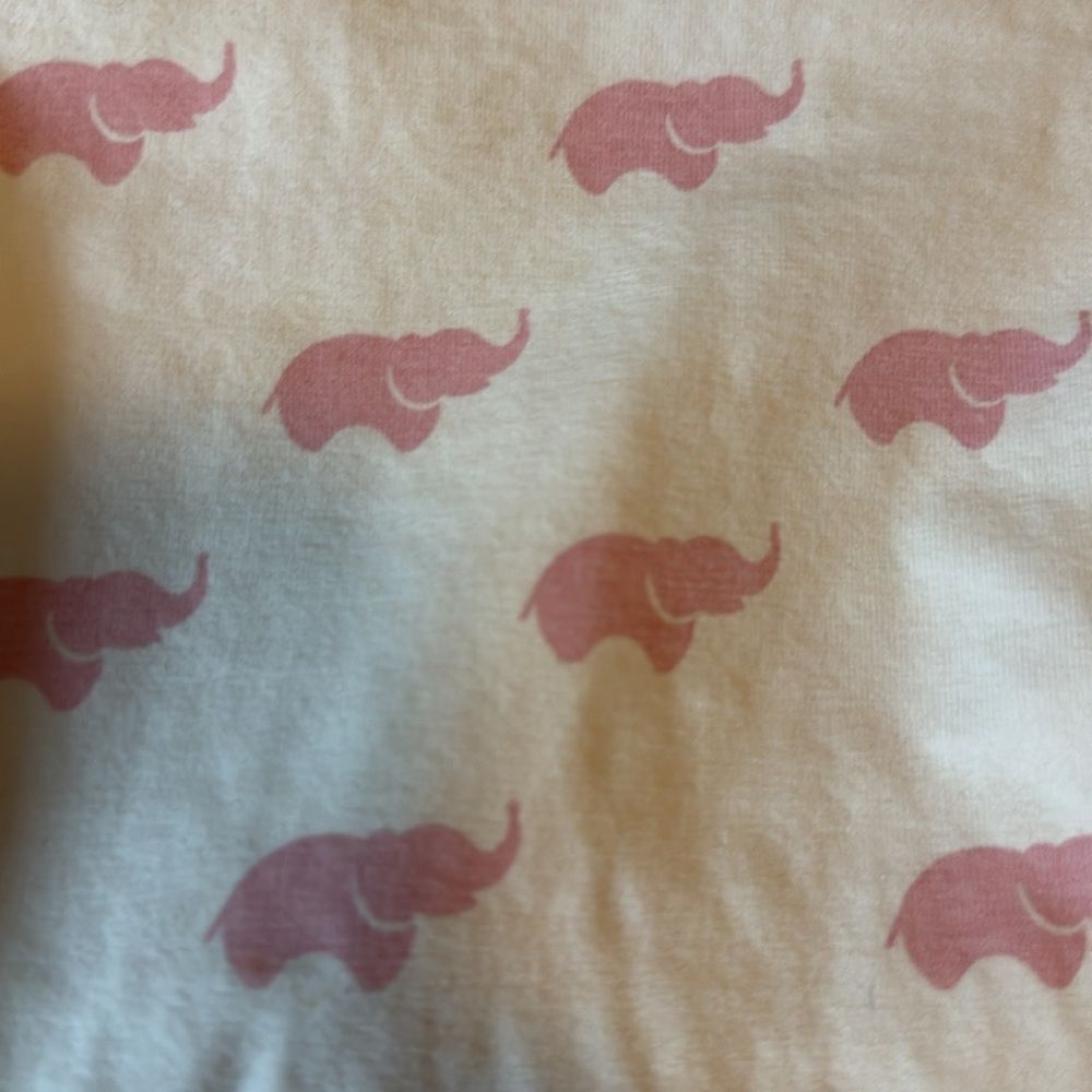 NWOT Monica and Andy Pink elephant onesie 9-12M - Picture 2 of 4